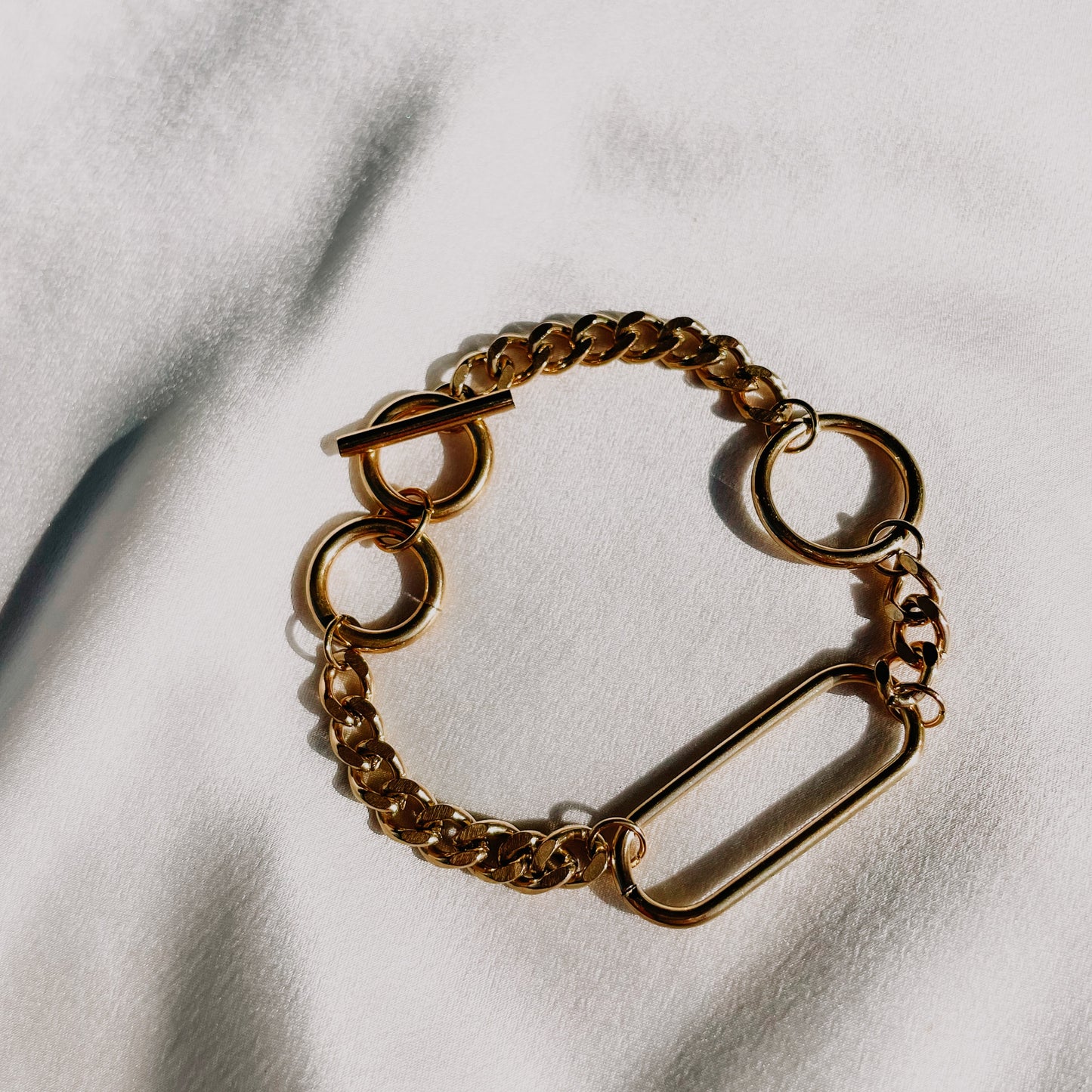 Classic Gold Bracelets Set