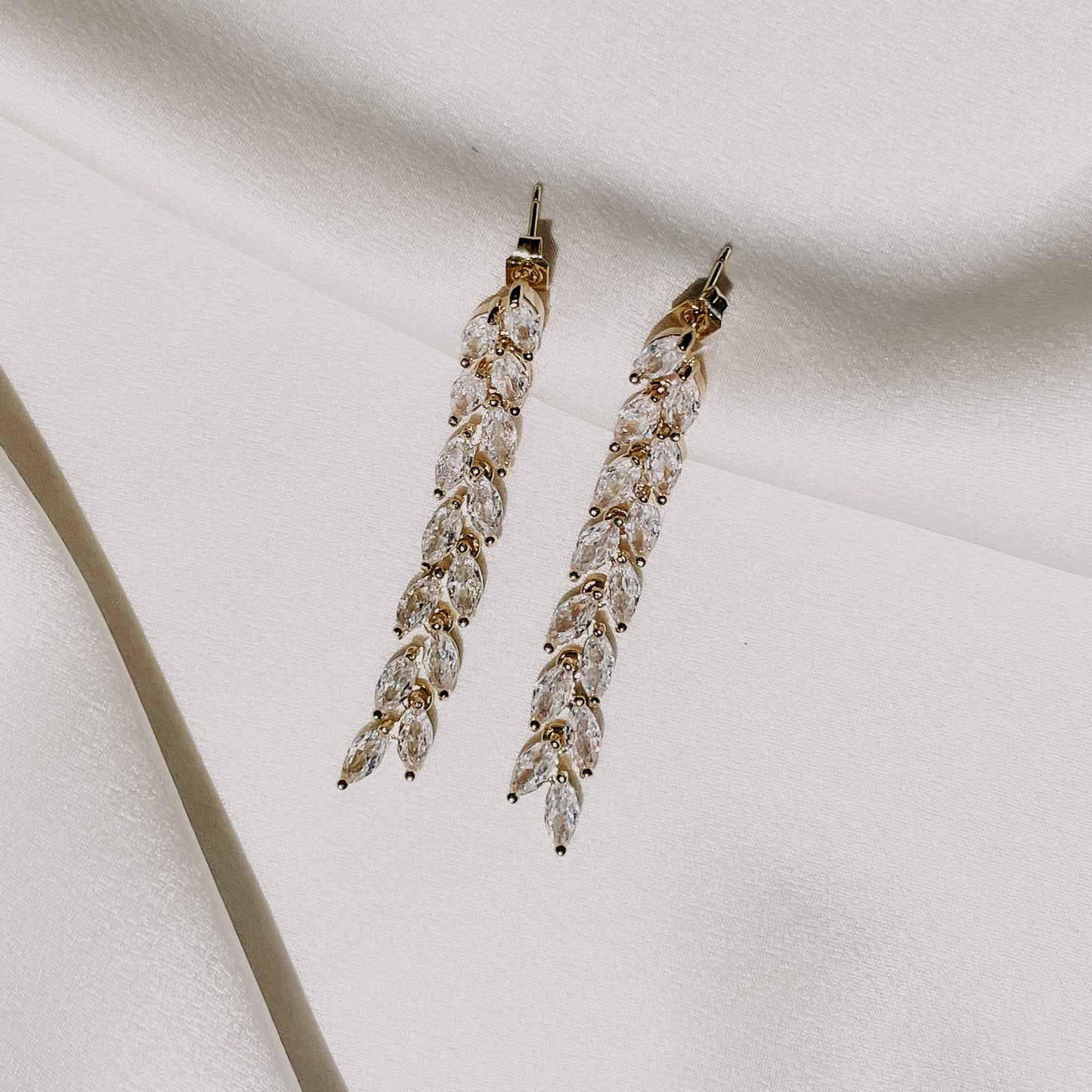 Showstopper Earrings