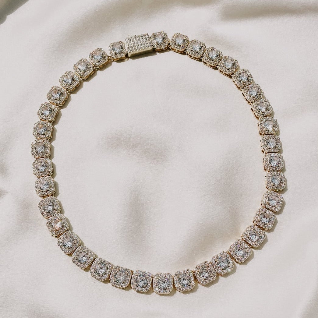 Glitz & Glamour Necklaces Set