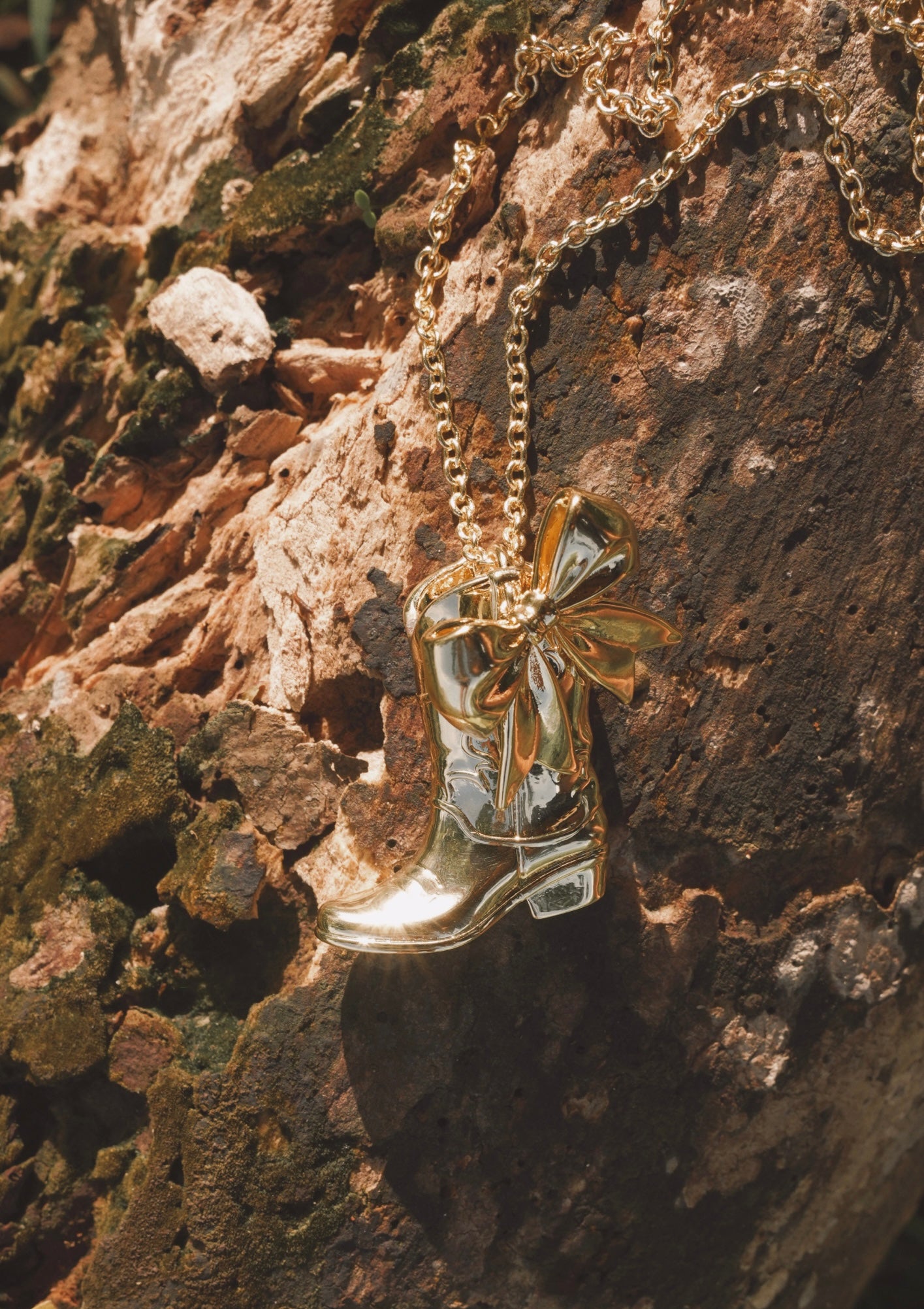 Darling Dolly Necklace