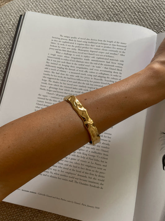 Consuelo Bangle
