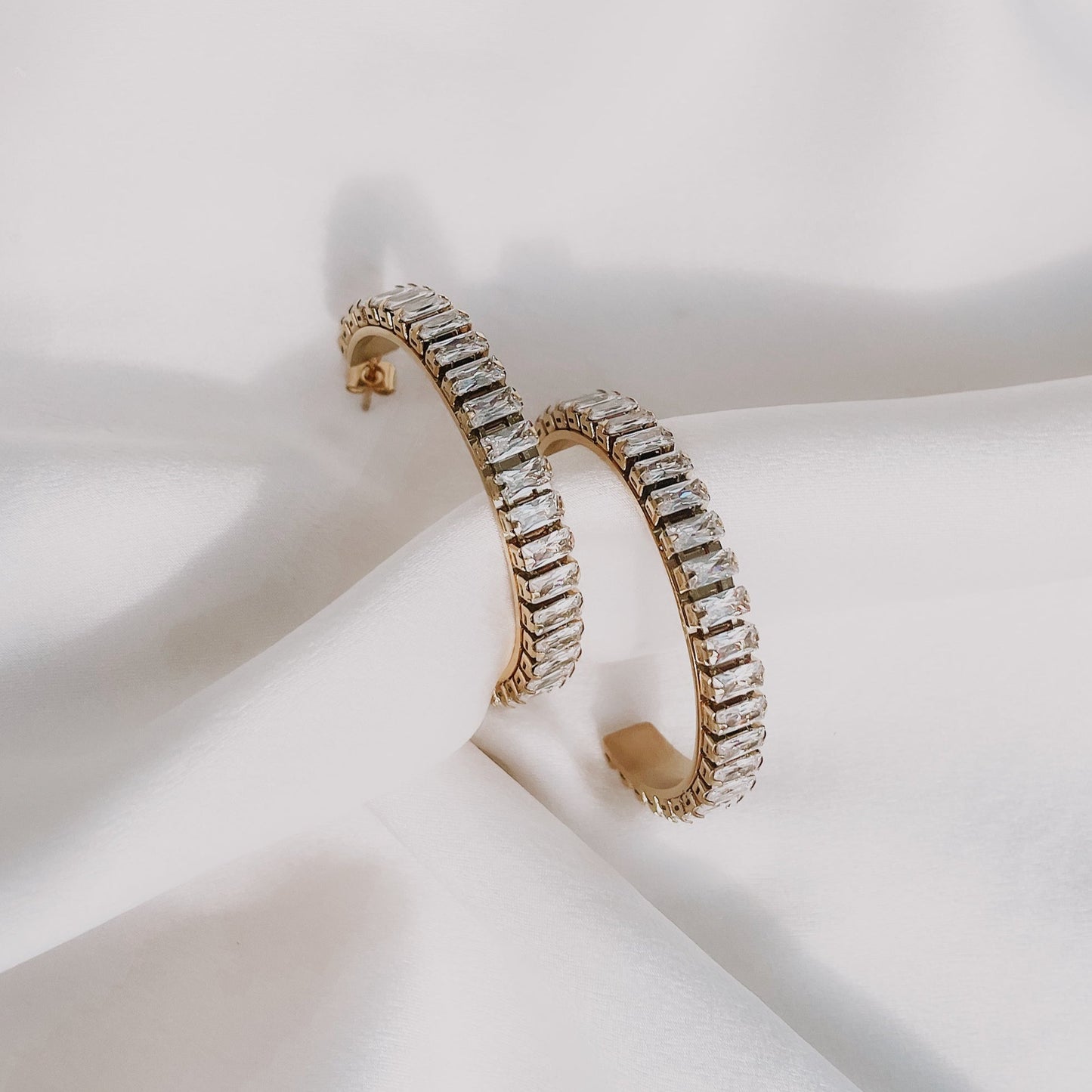 House of Highclere Large Hoops