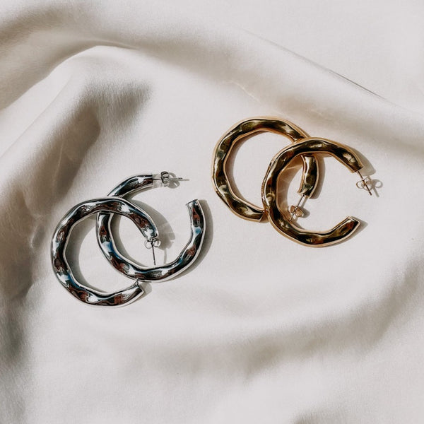 【HEYMAEVE】Holly Hoopsピアス Holly Hoops – HEYMAEVE
