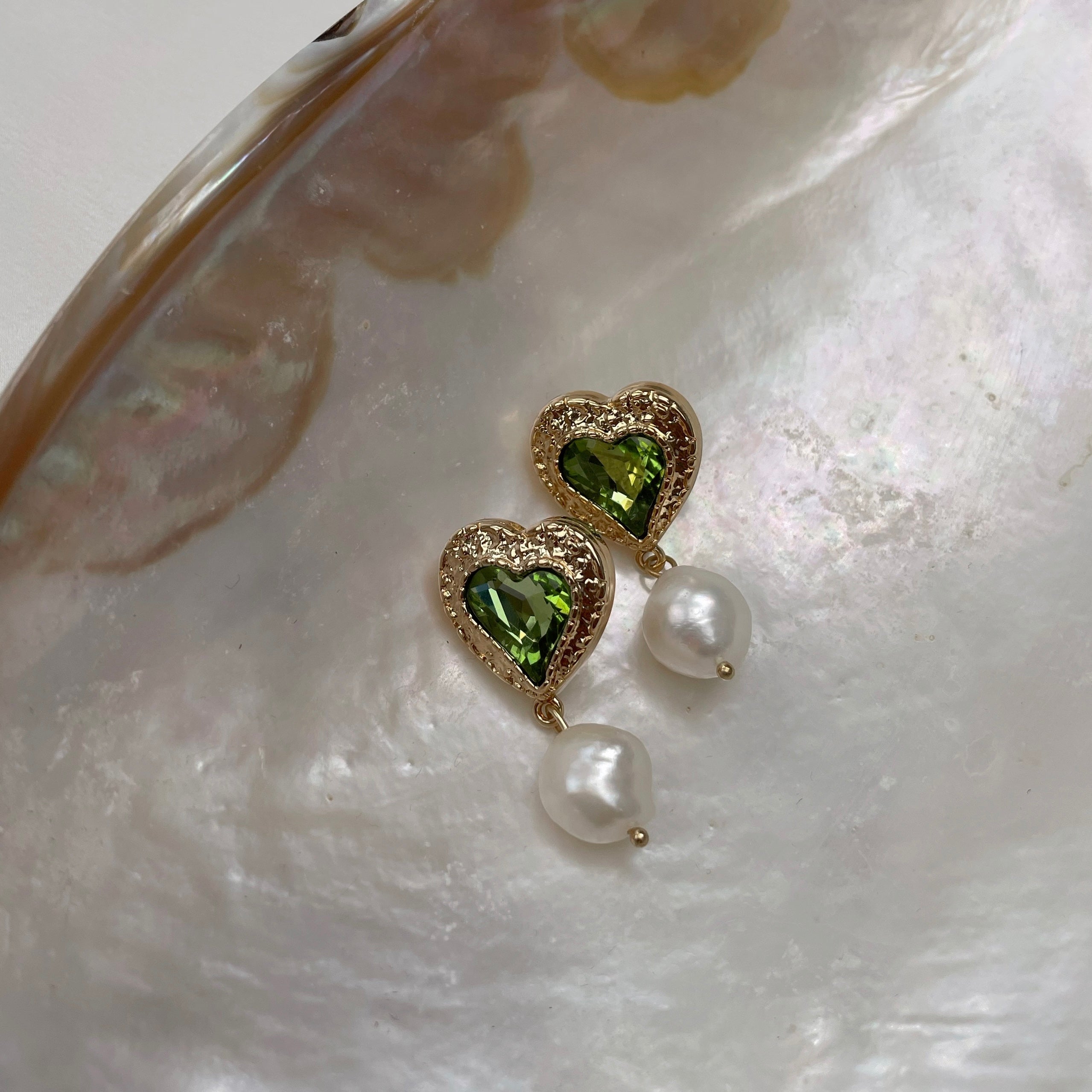 American Duchess Earrings – HEYMAEVE
